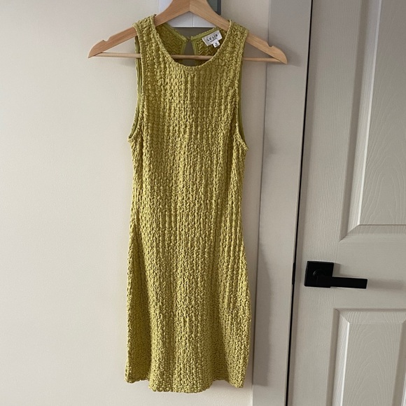 Le Lis Dresses & Skirts - Le Lis Sleeveless Textured Green Mini Dress